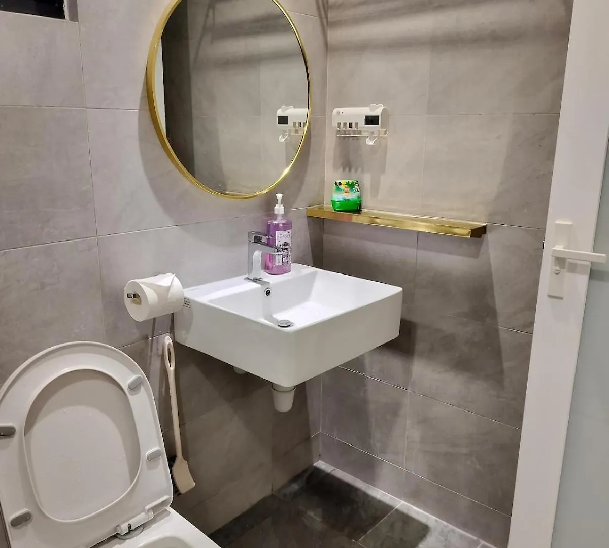 Enjoy Life Muji Homestay Setia Alam Sunsuria Soho Shah Alam 0*,  Malaysia